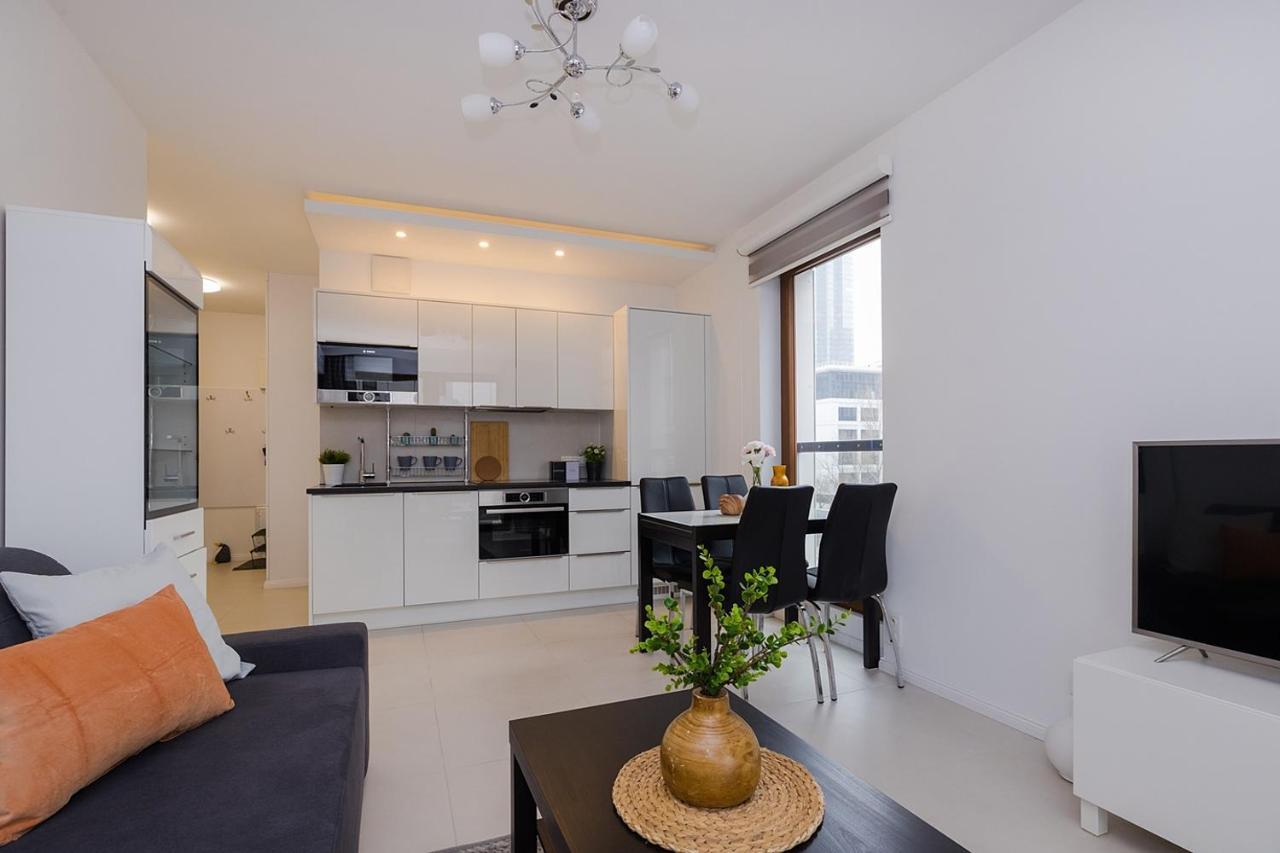 Superapart Przyokopowa 35 Warsaw Luaran gambar