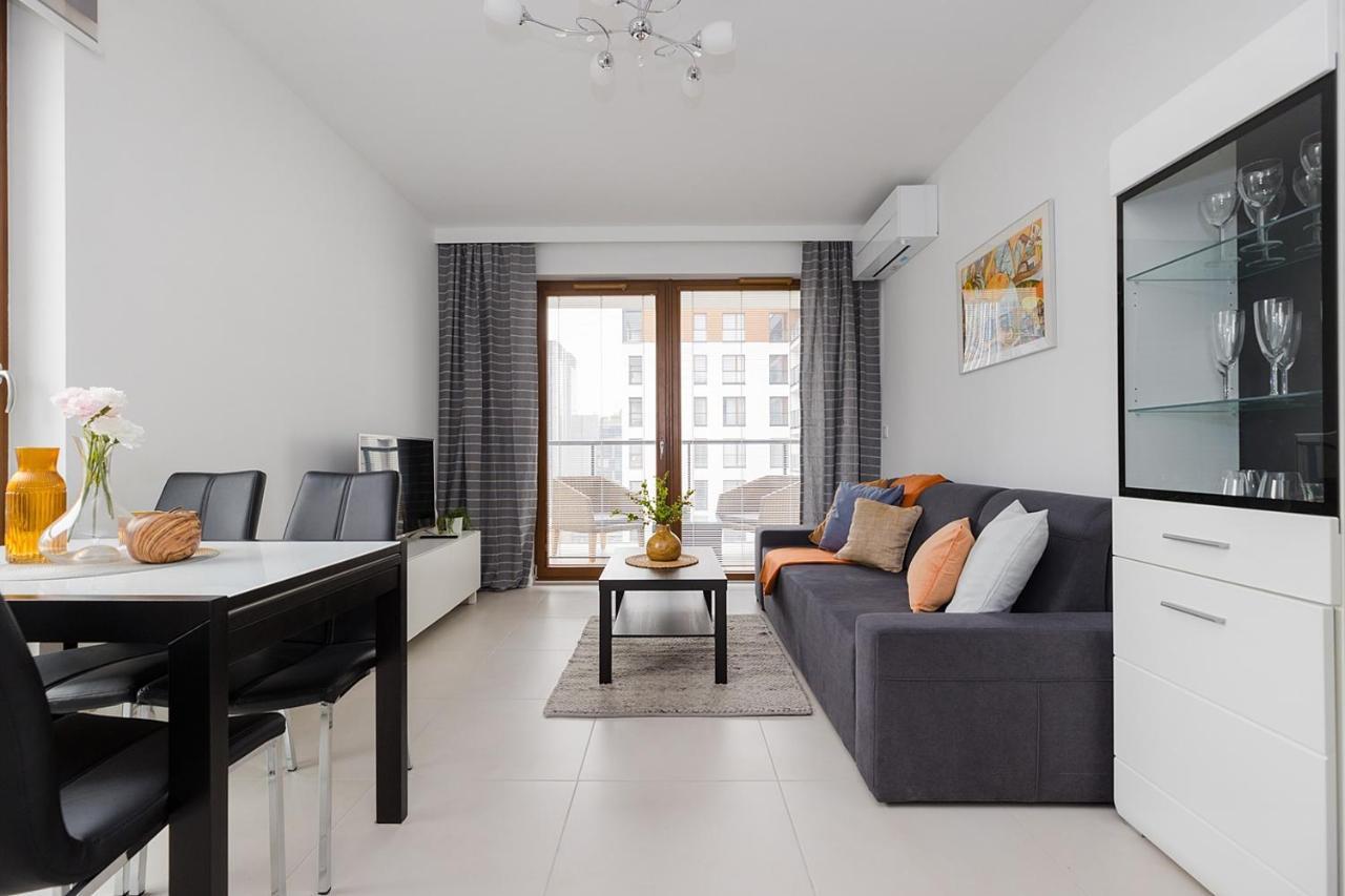 Superapart Przyokopowa 35 Warsaw Luaran gambar